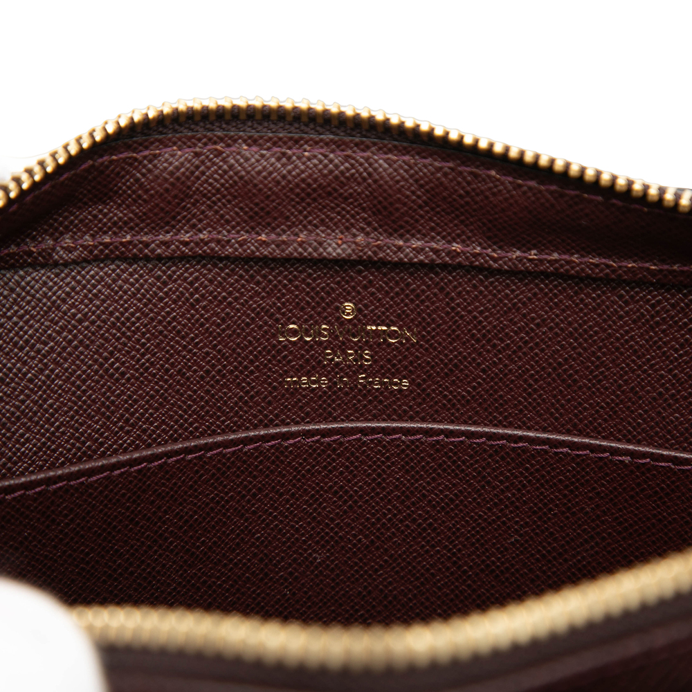 Pre-Loved Louis Vuitton Taiga Pochette Baikal - Picture 5 of 7